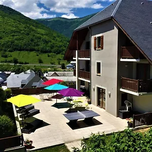 Balcons De La Neste 3* Arreau